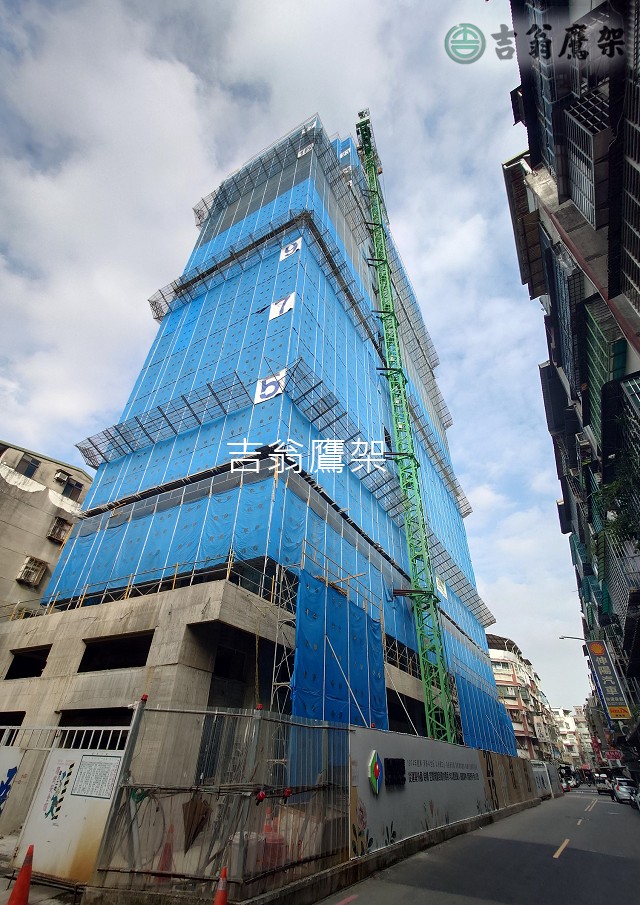 2026-06吉翁鷹架-CNS4750施工架-2024.12順揮營造-築悅和平段集.jpg